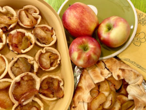 Apple pies and tarts